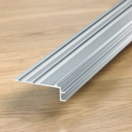 Profil aluminiowy Incizo do schodów